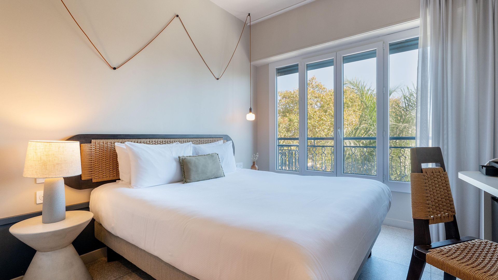 Hotel Crisol Promenade