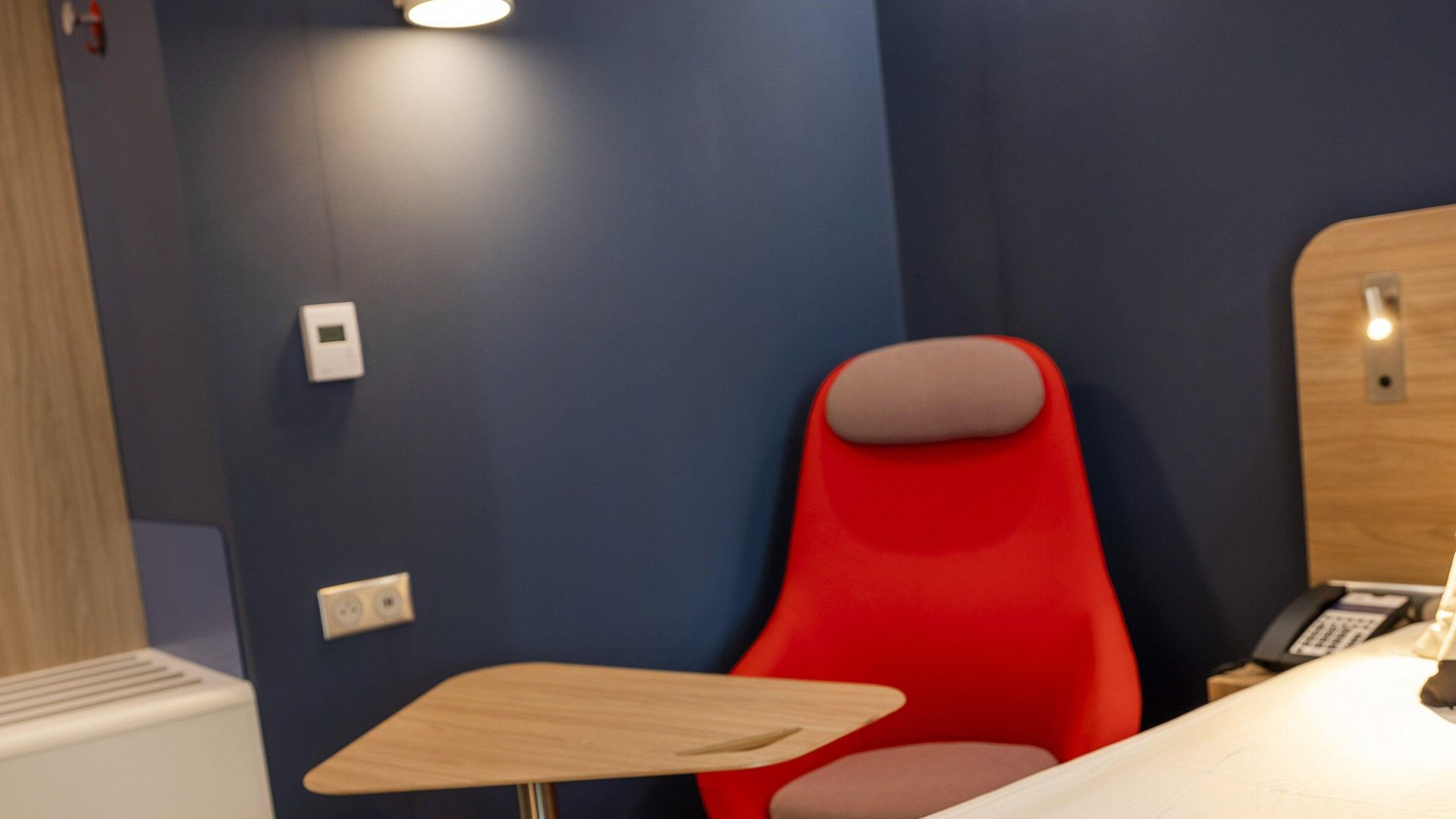 Express - - Grand Arenas By Ihg 3* Nice