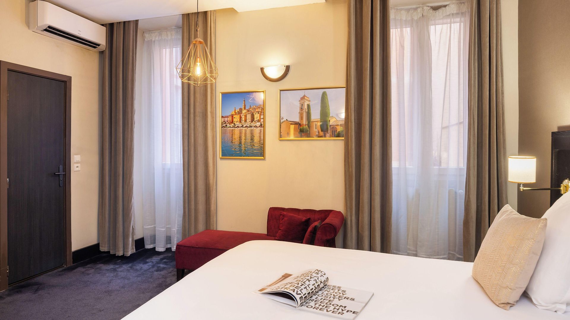 Western Cosy Hotel 4*