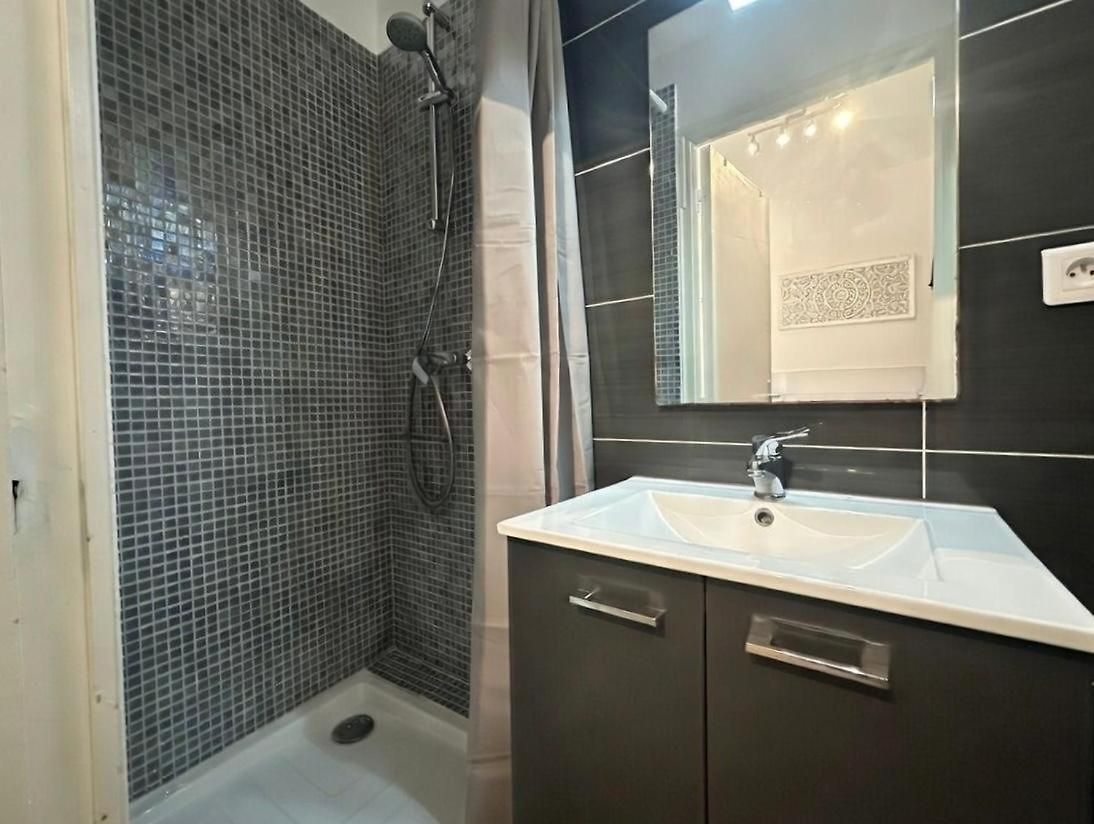 Appartement Superbe Meublé Cosy Avec Lit Superconfort Au Calme Jean Médecin *