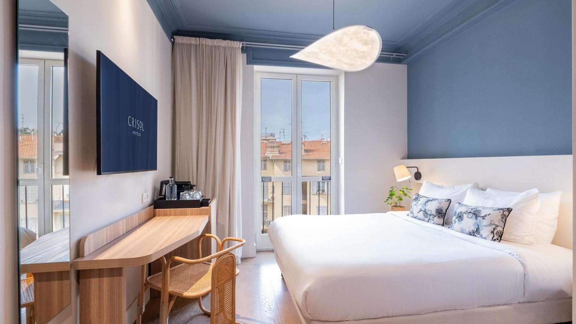 Hotel Crisol Mozart 4*
