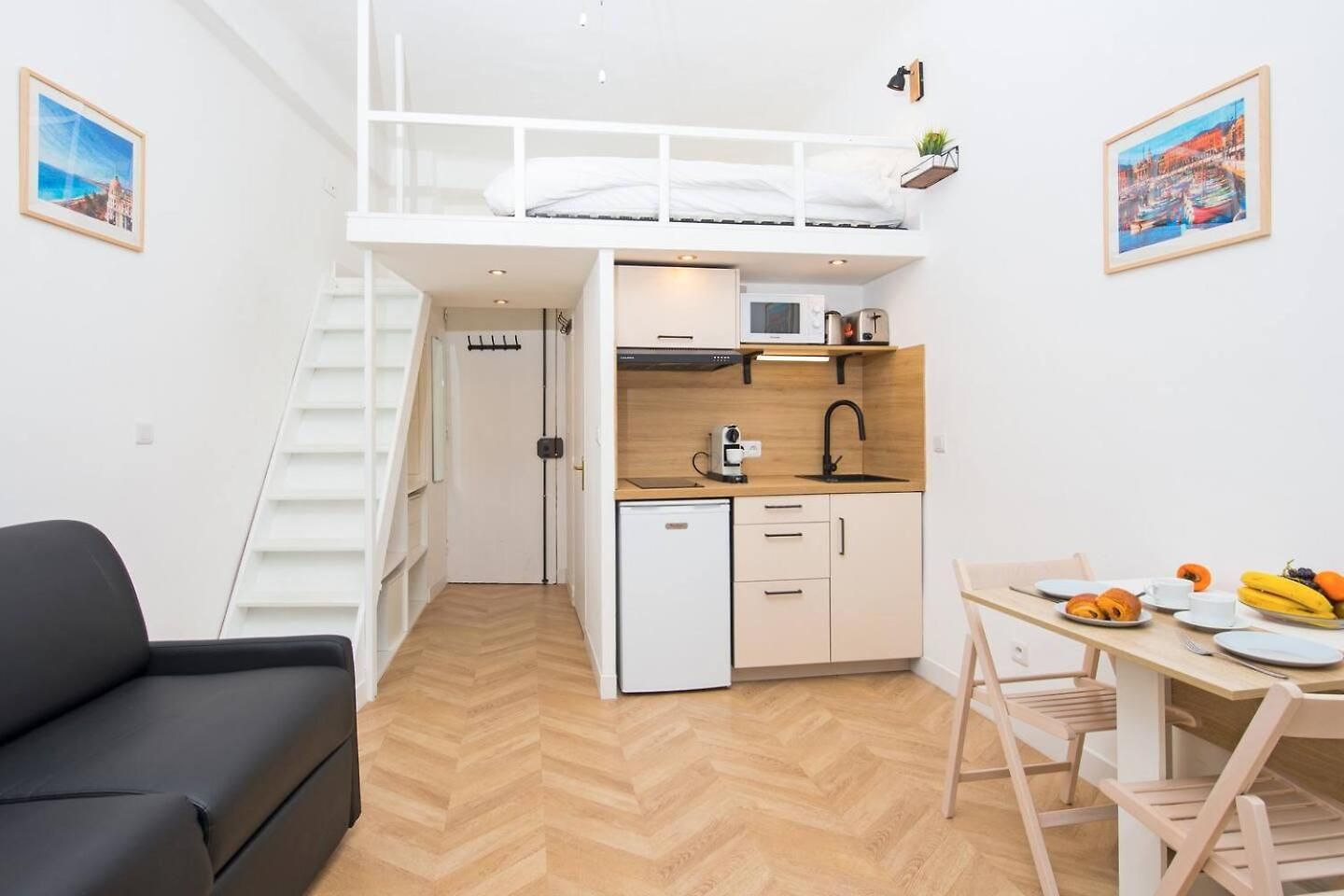Appartement - - Superbe Avec Balcon - Centre - - *
