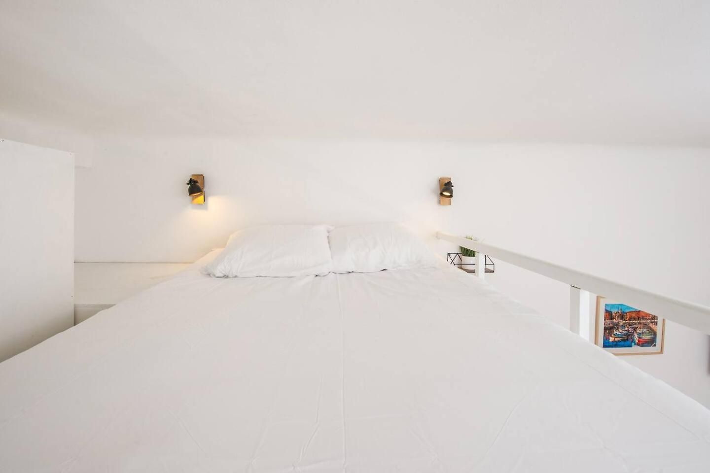 - - Superbe Avec Balcon - Centre - - Appartement
