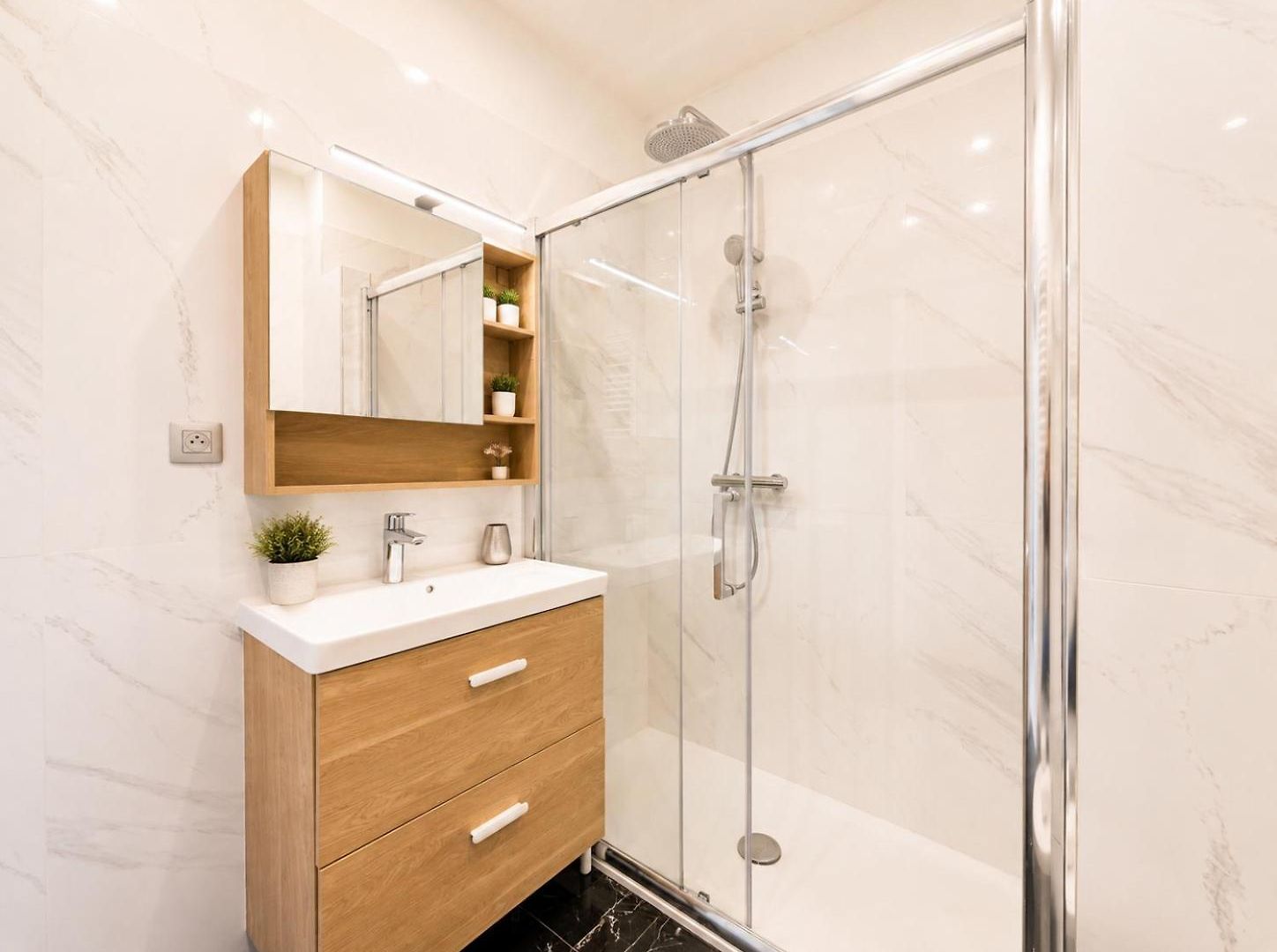 Promenade Des - Vue Mer, Ac, 2pers Appartement