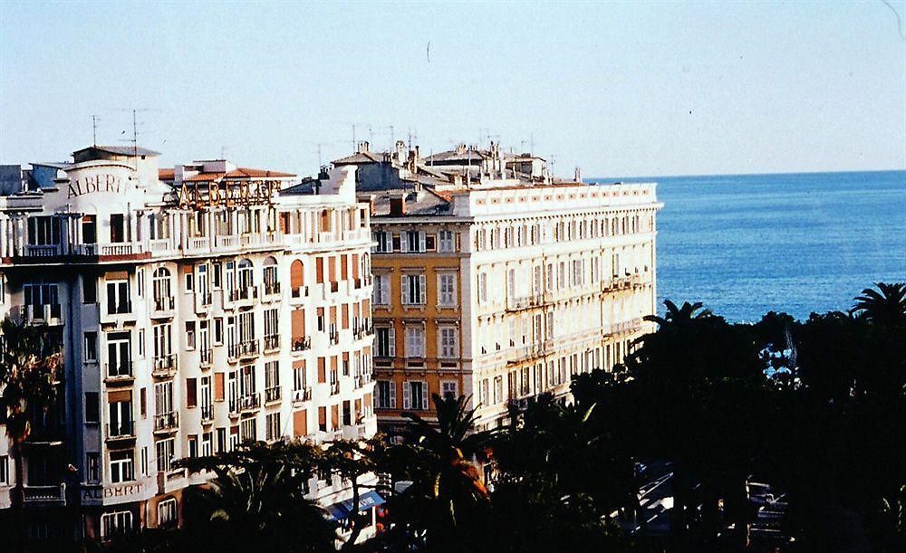 Hotel 1er 4*