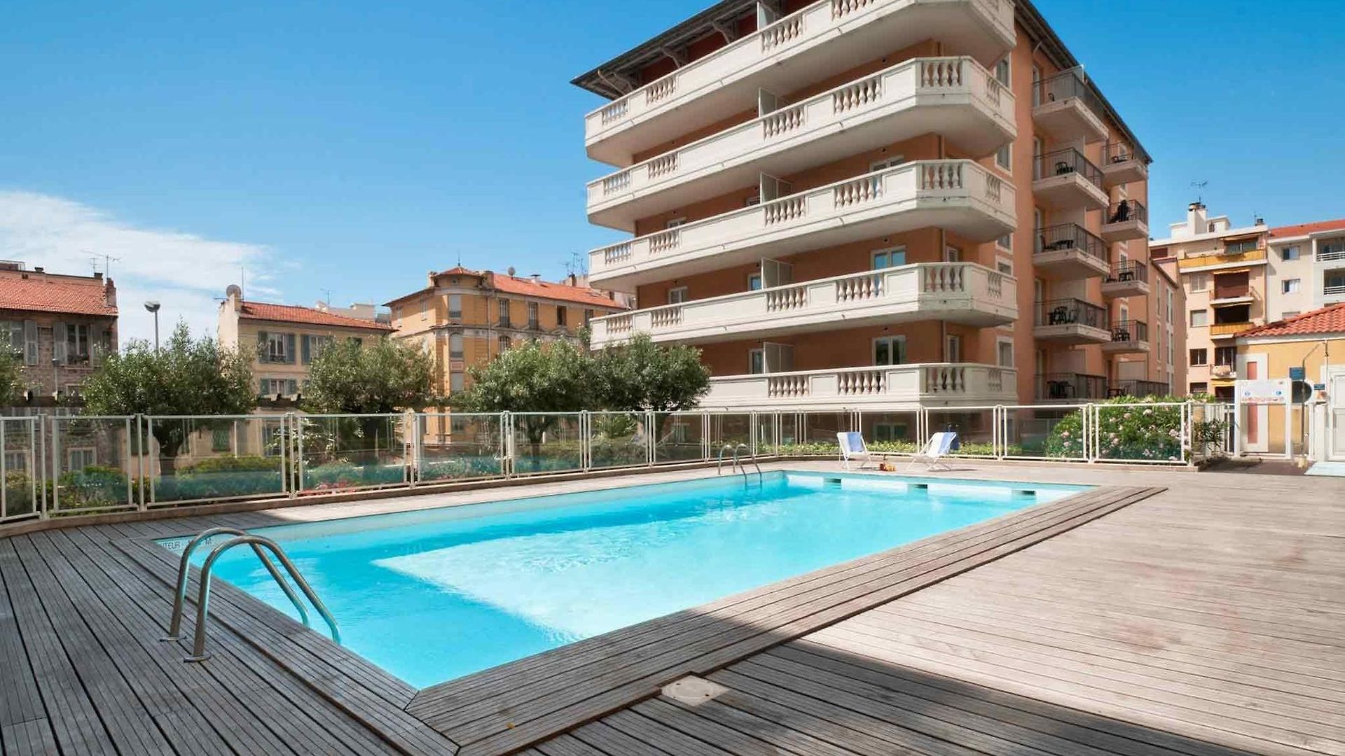 Adagio Access Magnan 2* Nice