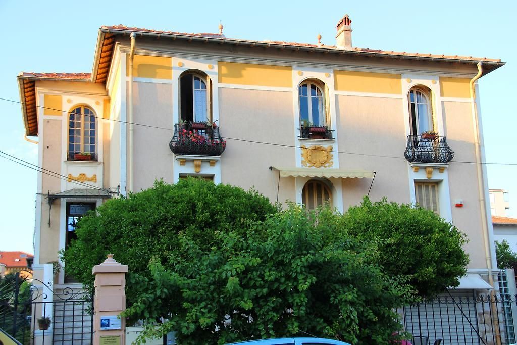 Studio Villa Mon Reve Bed & Breakfast