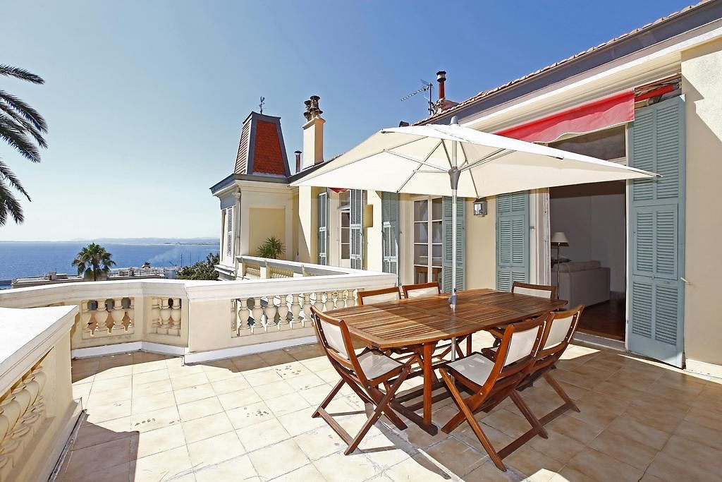 Appartement Palmeraie - Magnifique D'époque Avec Vue 4 Personnes Avec Terrasse Le Port Nice