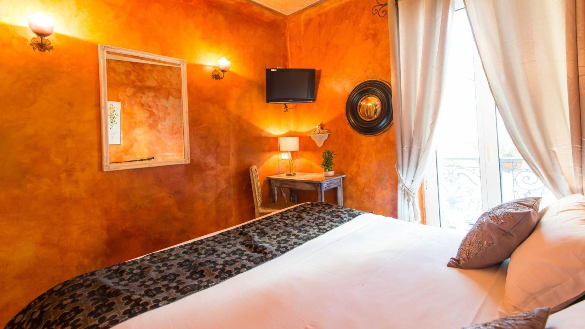 La Tour Hotel 3*