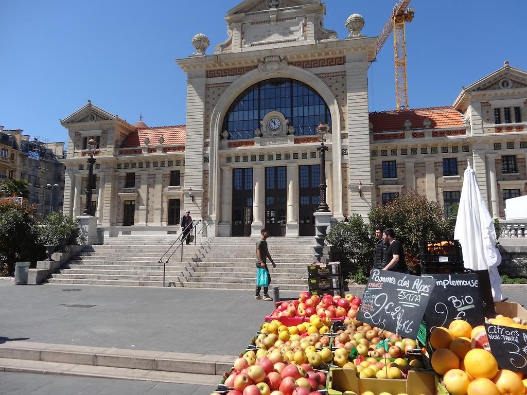 Casa Madere- Idéal Couples - Central&cosy -train Station - Tram&supermarkets-balcony- Washing-machine-ac