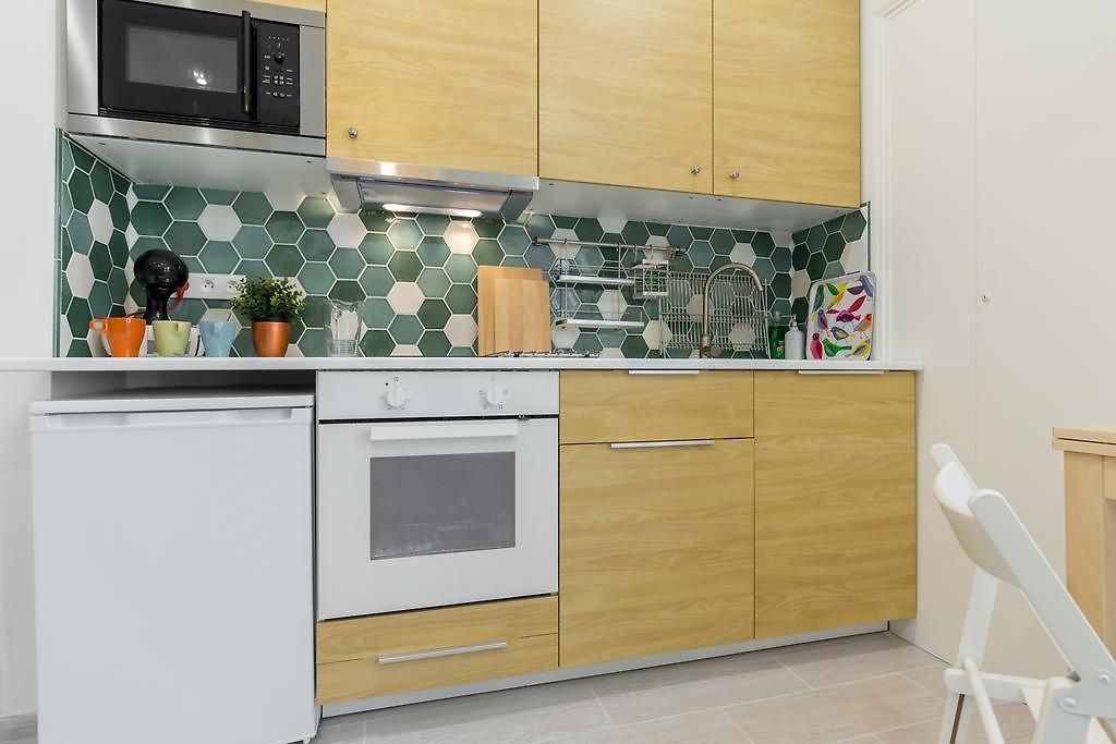 Appartement Casa Madere- Idéal Couples - Central&cosy -train Station - Tram&supermarkets-balcony- Washing-machine-ac