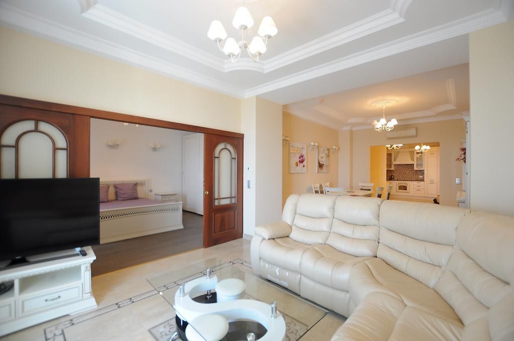 53 Promenade Des * Nice