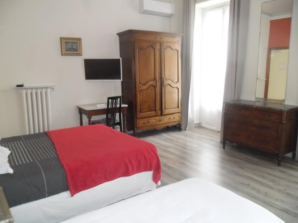Eden Hotel