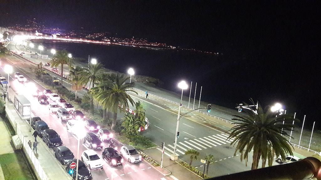 Le Mirage, Sea Front View, 3 Bedrooms, 100m *