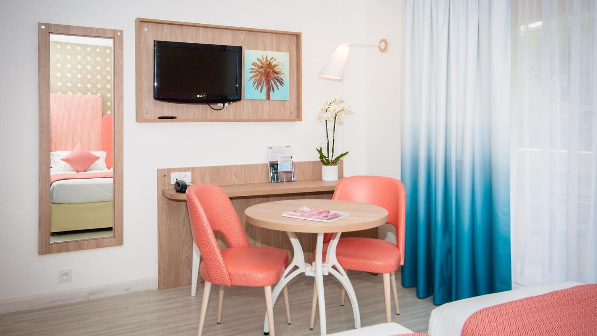 Residhome Promenade Appart hôtel 3*