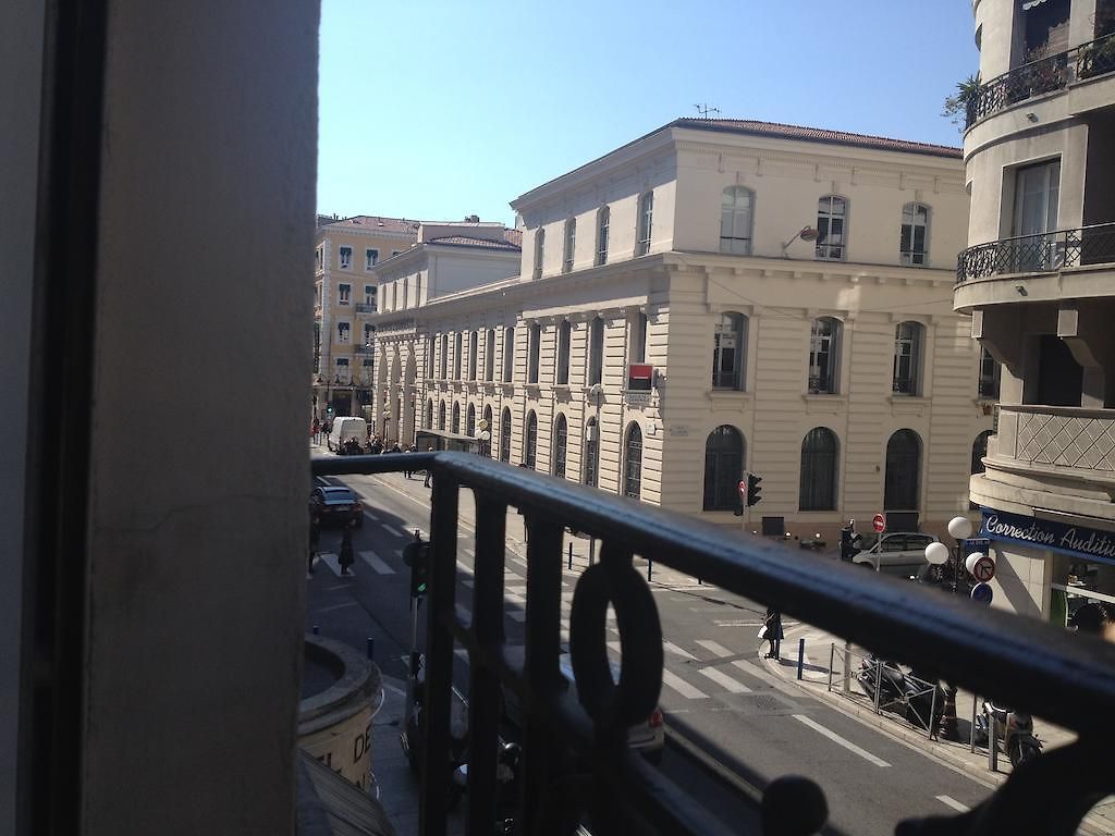 Hotel De Verdun Nice