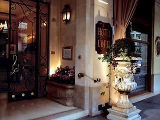 Du Petit Louvre Hotel