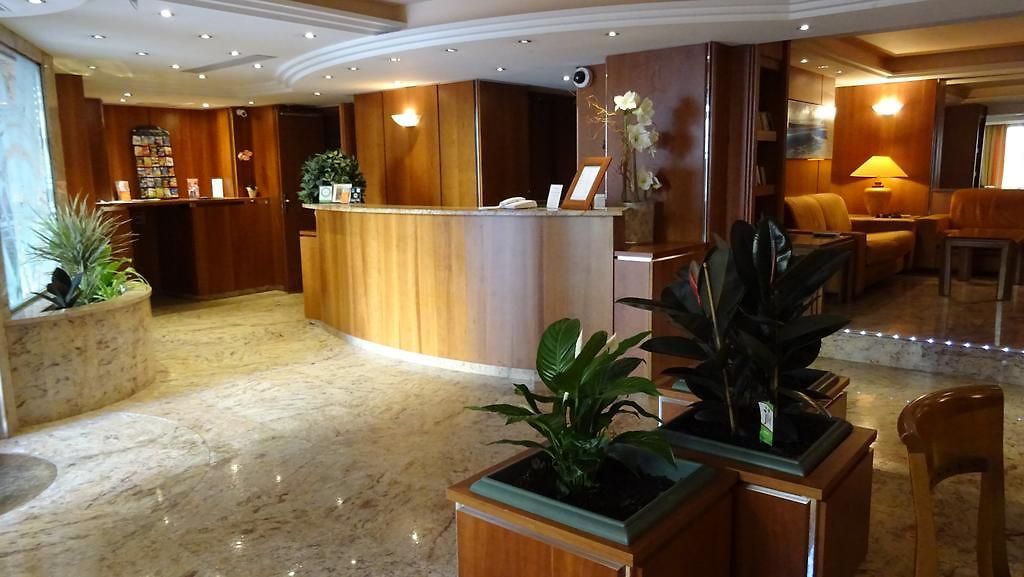 Inn Club