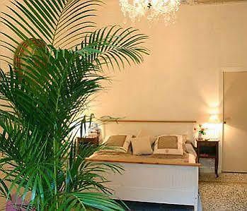 Garden Hotel