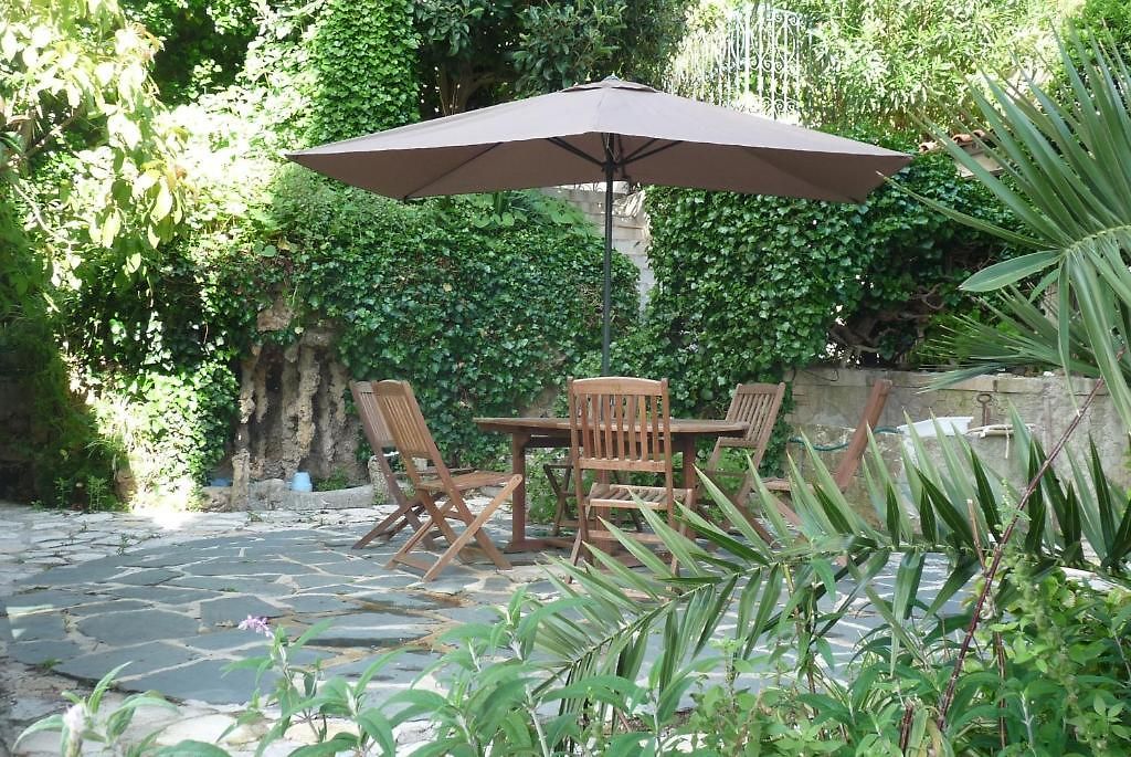 Castel Enchanté Couette-café