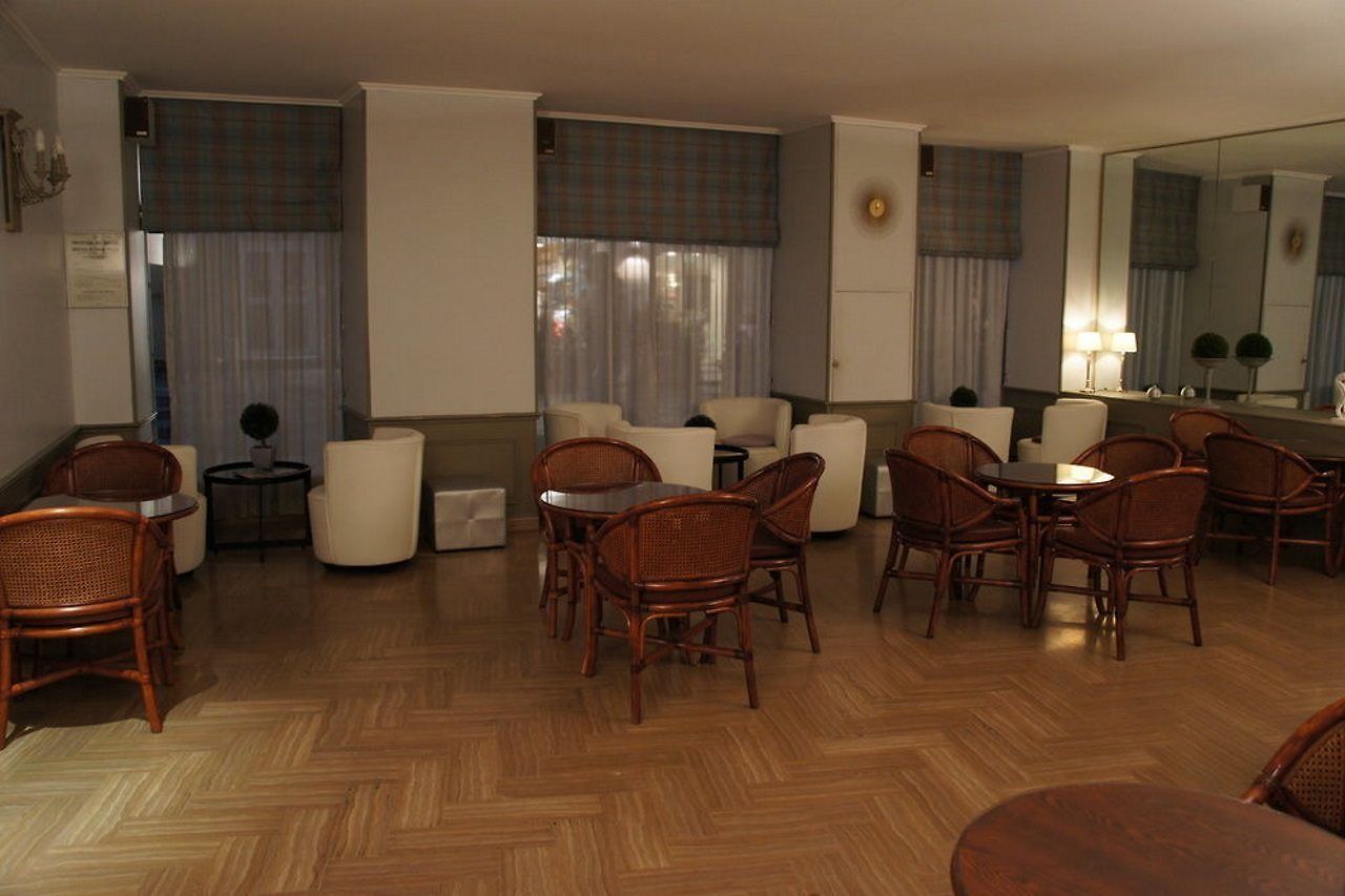 Hotel Ambassador, Completely Renovated 4*