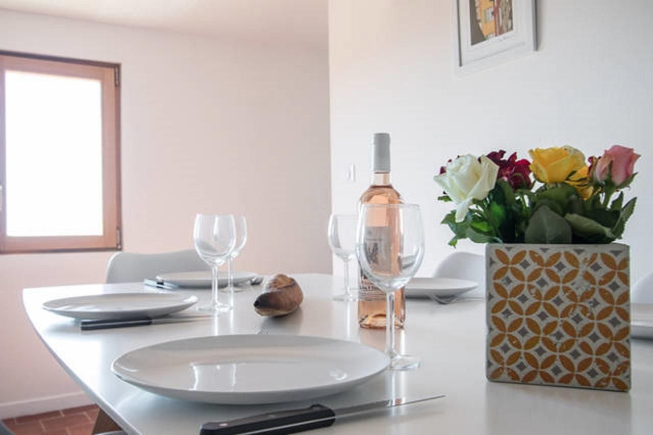 Appartement Le Gilly 6 - F3 Exceptionnel, Vue Mer, Moderne, Climatisation, Vieux-nice *