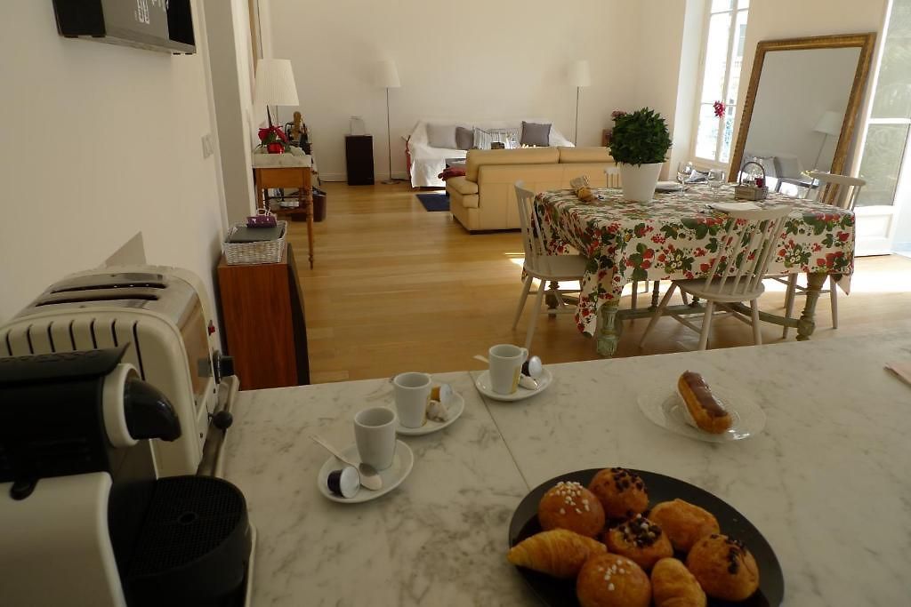 Maison D'hotes Emma Tiranty Maison d'hôtes *