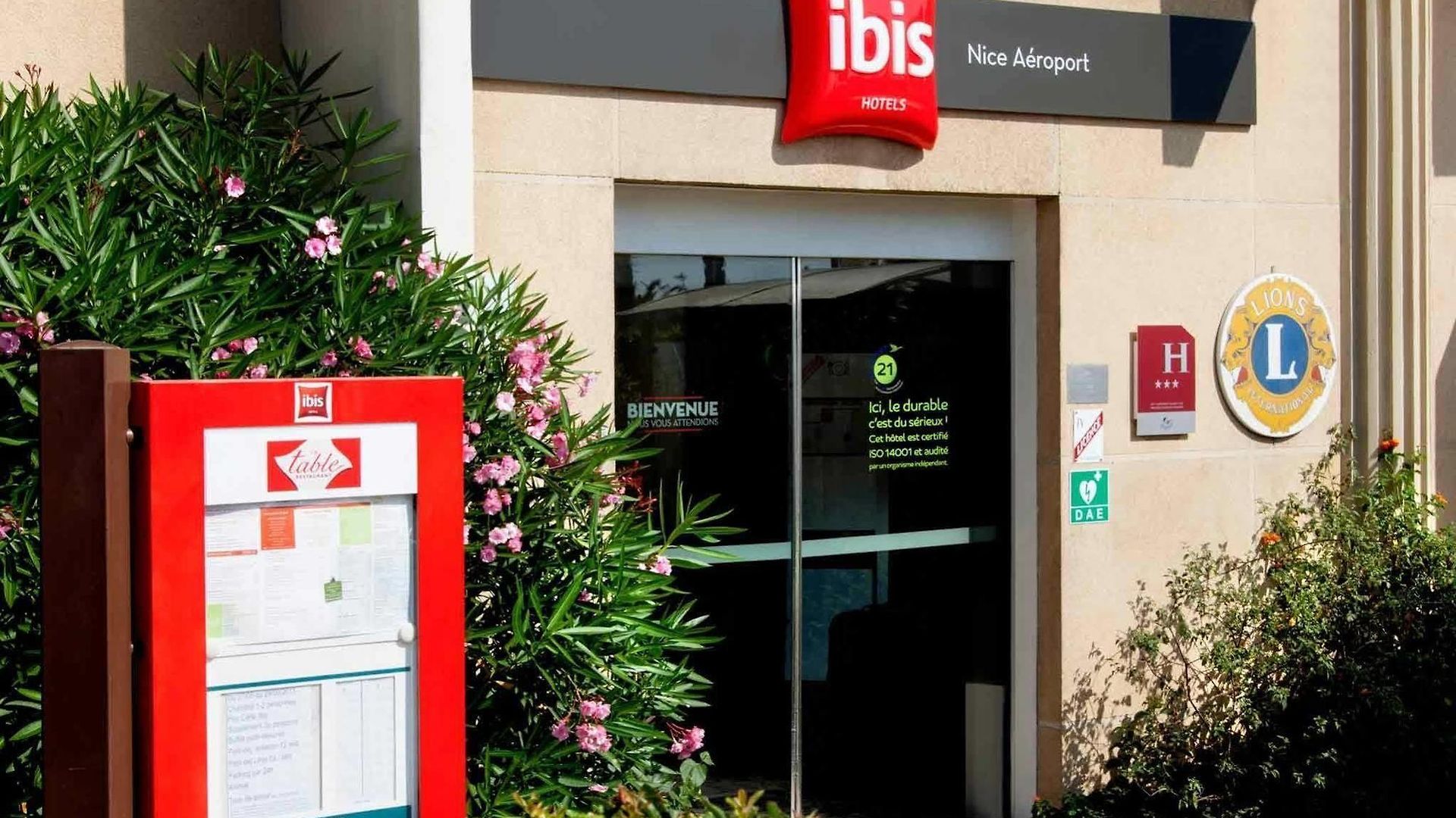 Ibis Aéroport Promenade Des Nice