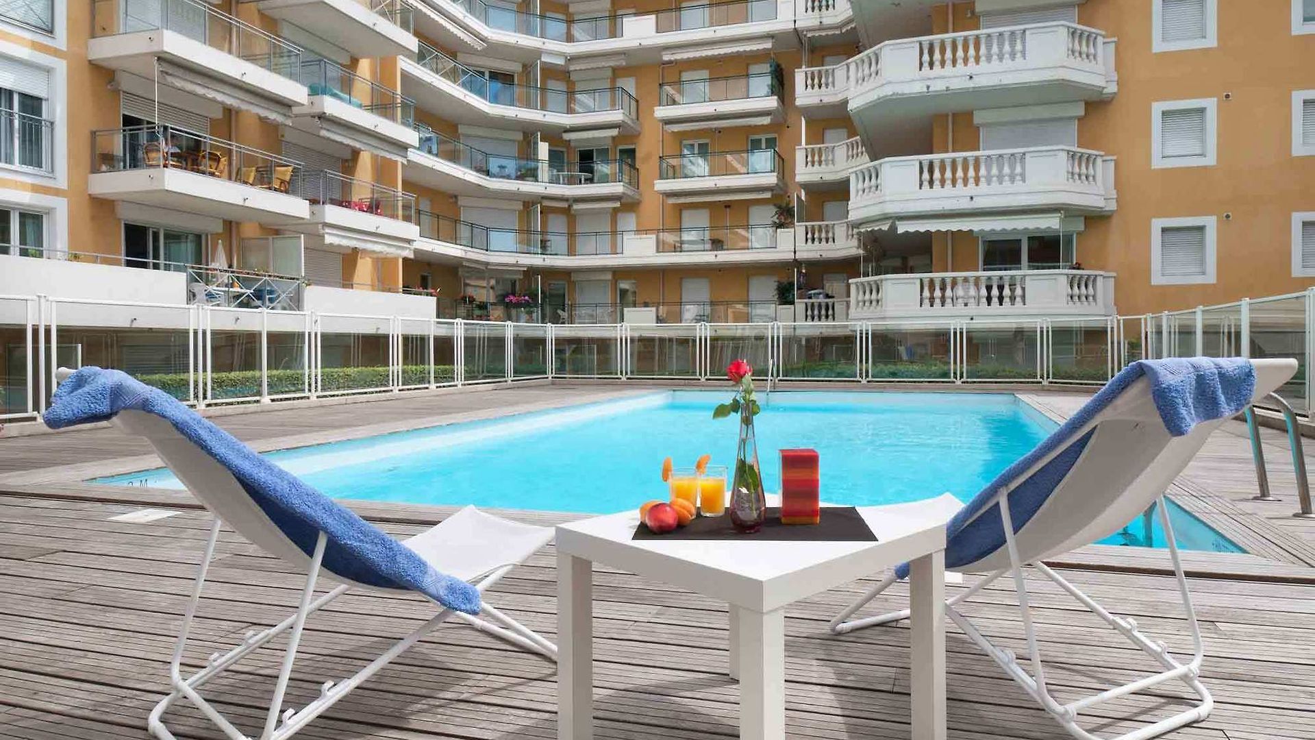Adagio Access Magnan 2* Nice