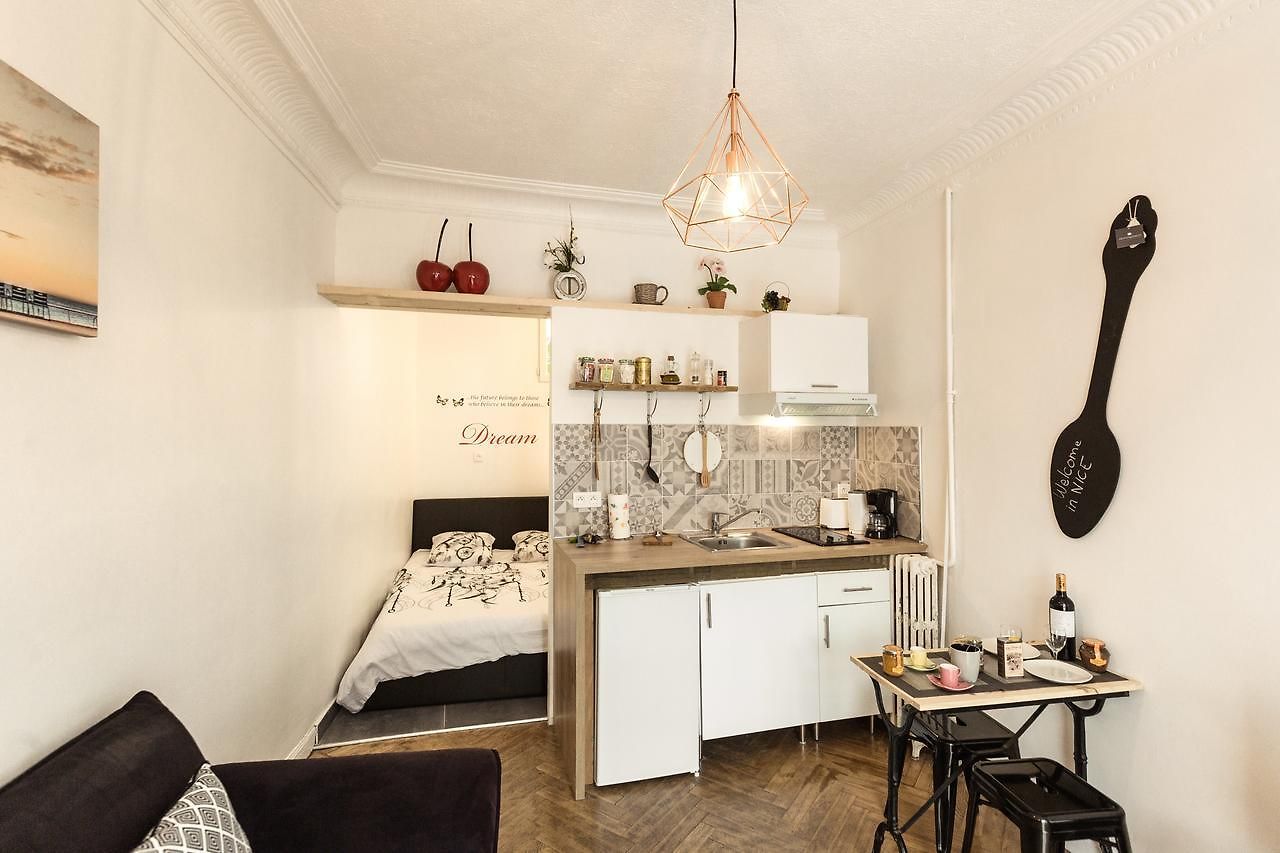 Apartment Amazing 1 Bedroom Loft In Centre Seafront
