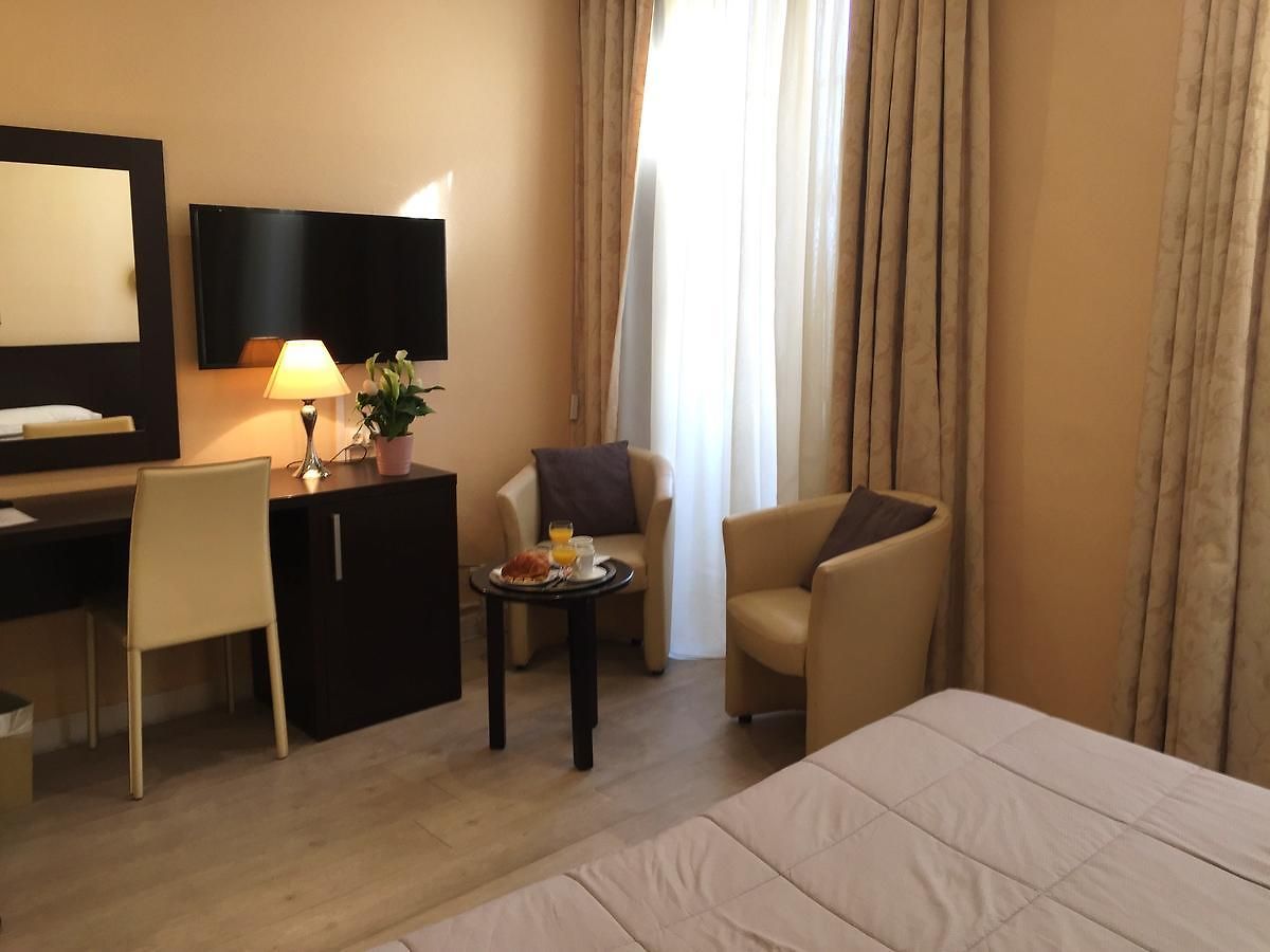 Ambassador, Completely Renovated Hotel 4*