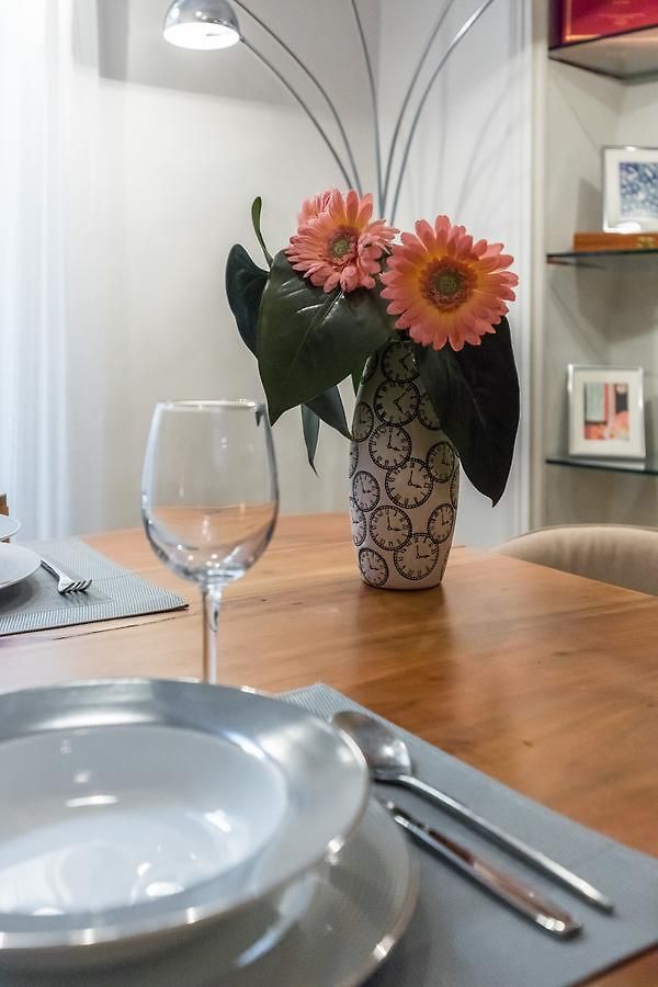 Appartement Pref 2 · F4 - Vaste Et Bourgeois ,3 Chambres, Ascenseur, Vx-nice Nice