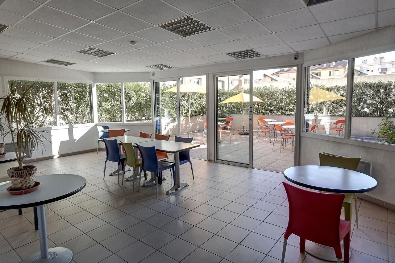 Neoresid - Résidence Vauban Appart hôtel Nice