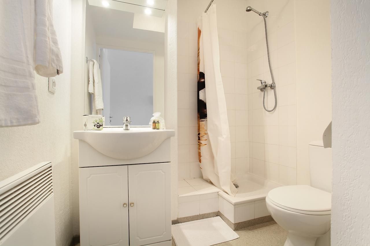 Neoresid - Résidence Vauban Appart hôtel *