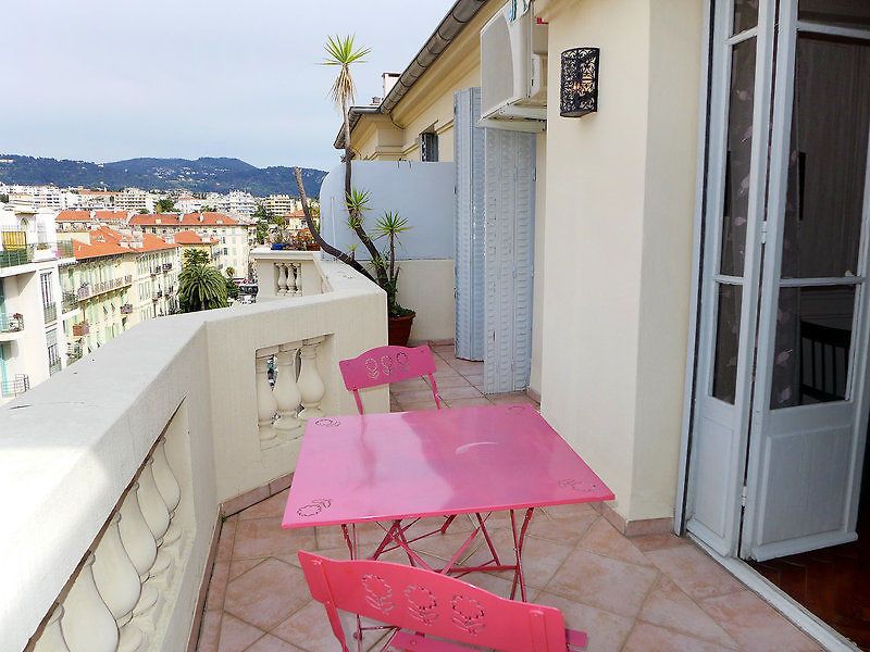 Michel Ange Hotel *