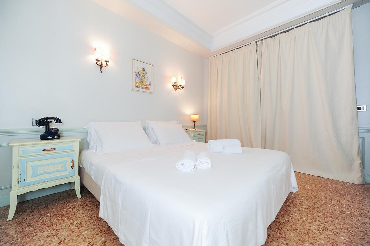 Appartement Le Royal Res. Negresco Five Stars House *
