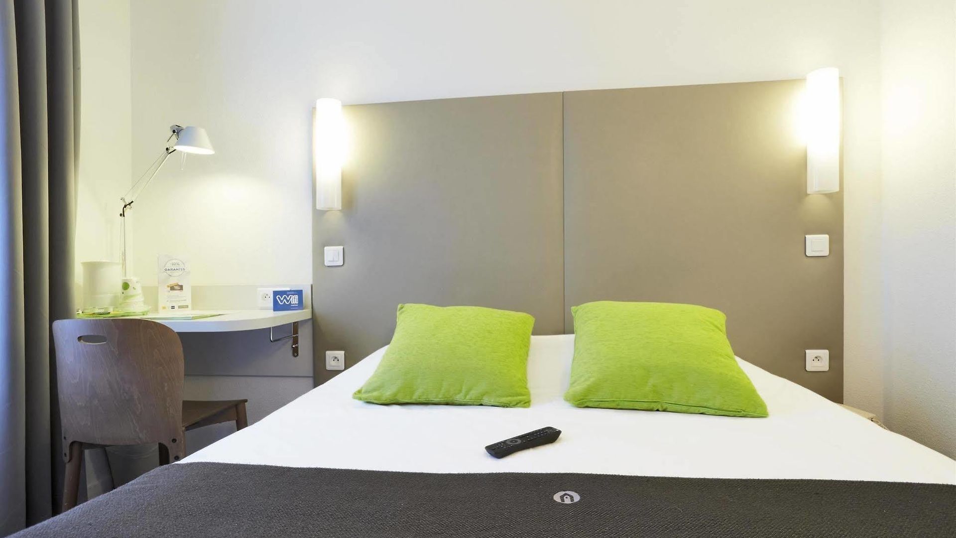 Campanile Centre Acropolis Hotel 3*