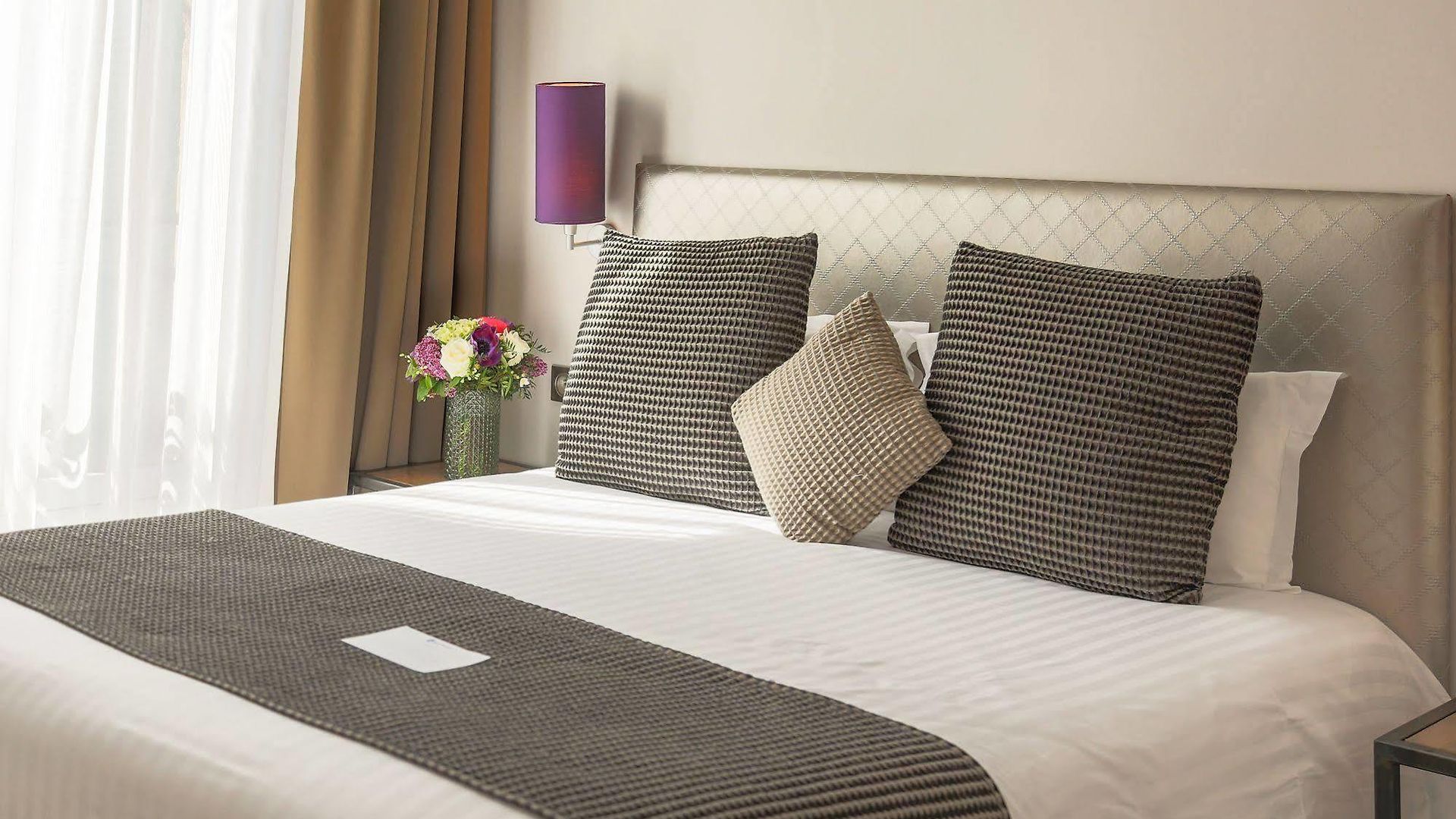 Western Premier Roosevelt Hotel 4*