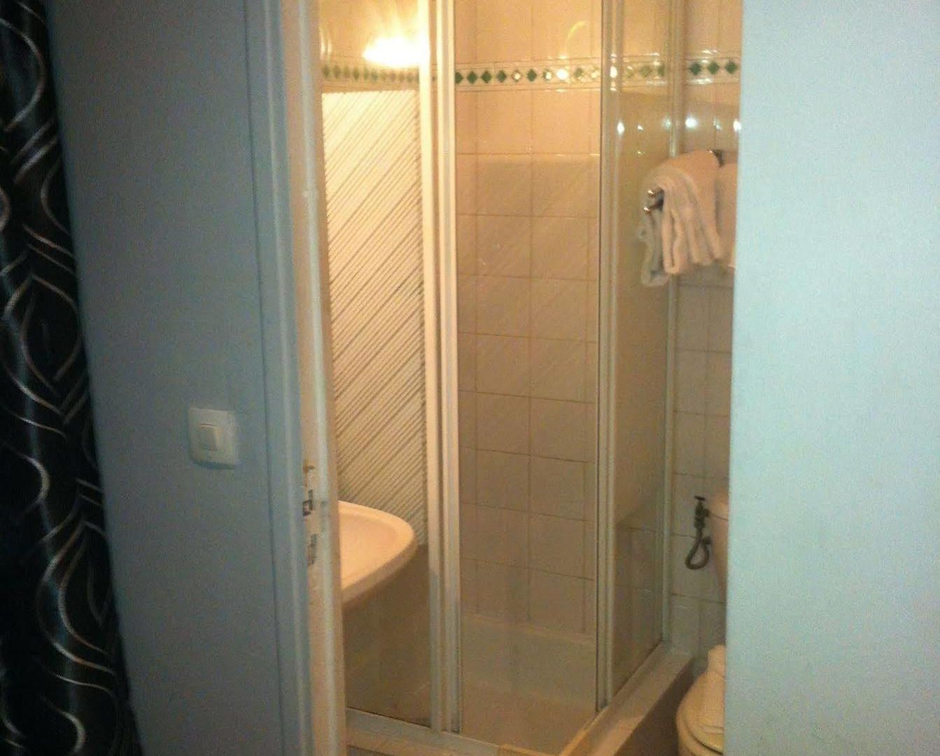 Carlone Hotel 2*