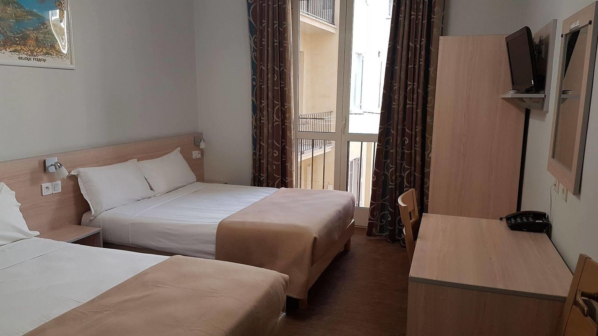 Little Palace Hotel