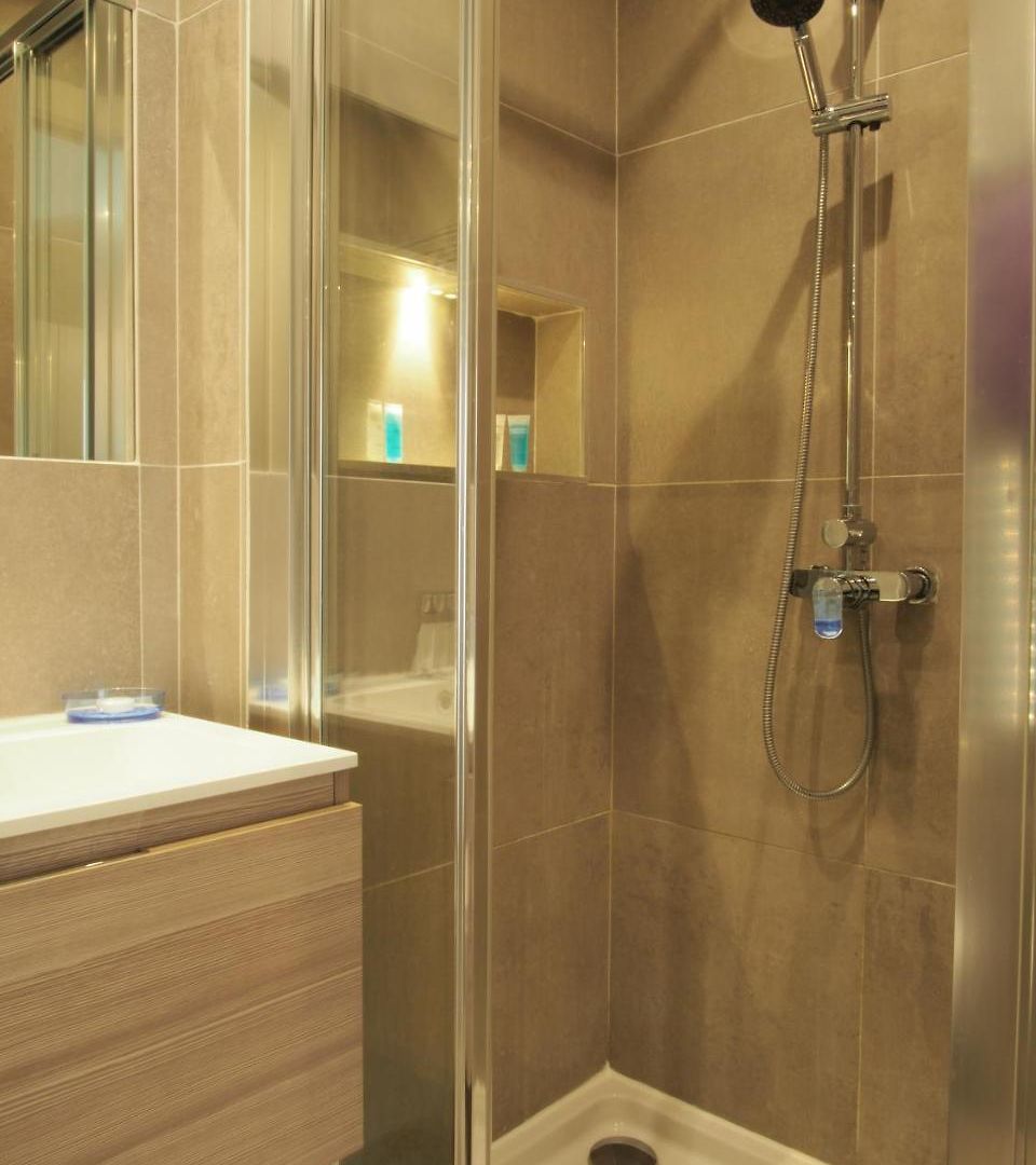 Centre - With Balcony And Stunning Sea View! Apartment *