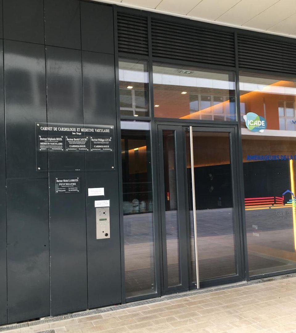 Appartement A Terrasse Ensoleillee & Parking A La Gare Du Sud