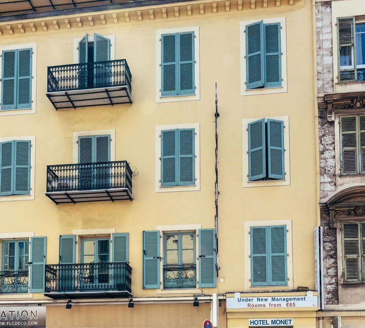 Hotel Monet 2*