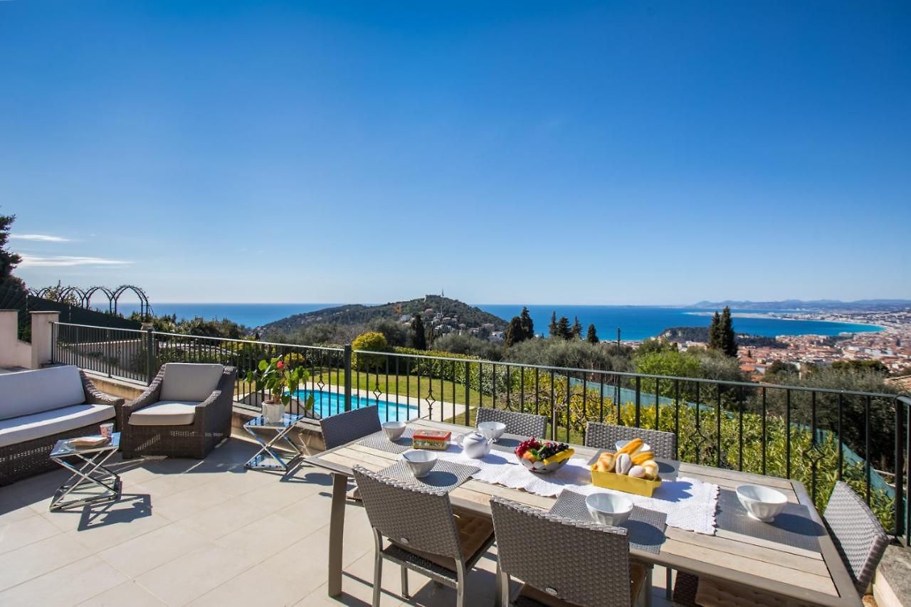 Vinaigrier Hills Vi3086 By Riviera Homes *