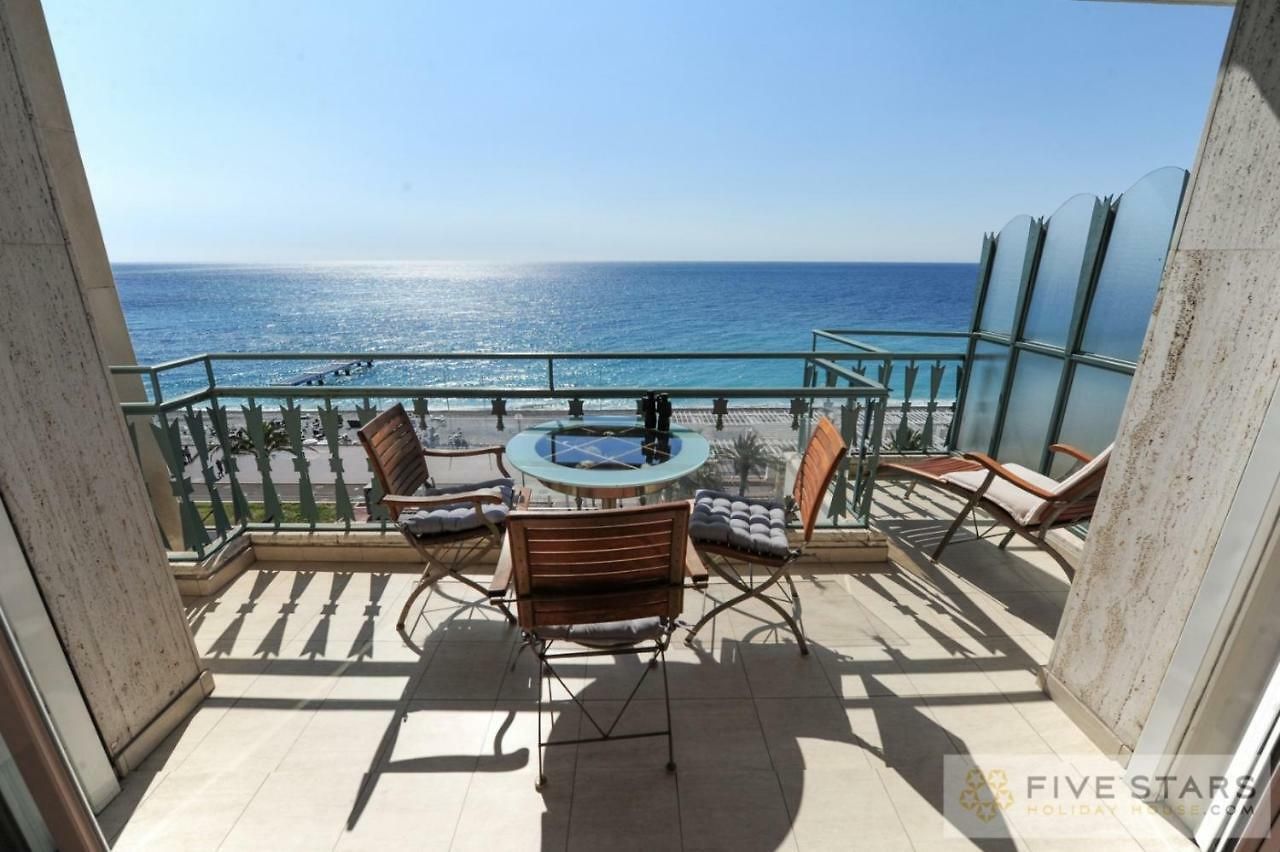 Le Majestic Promenade - Five Stars House Nice