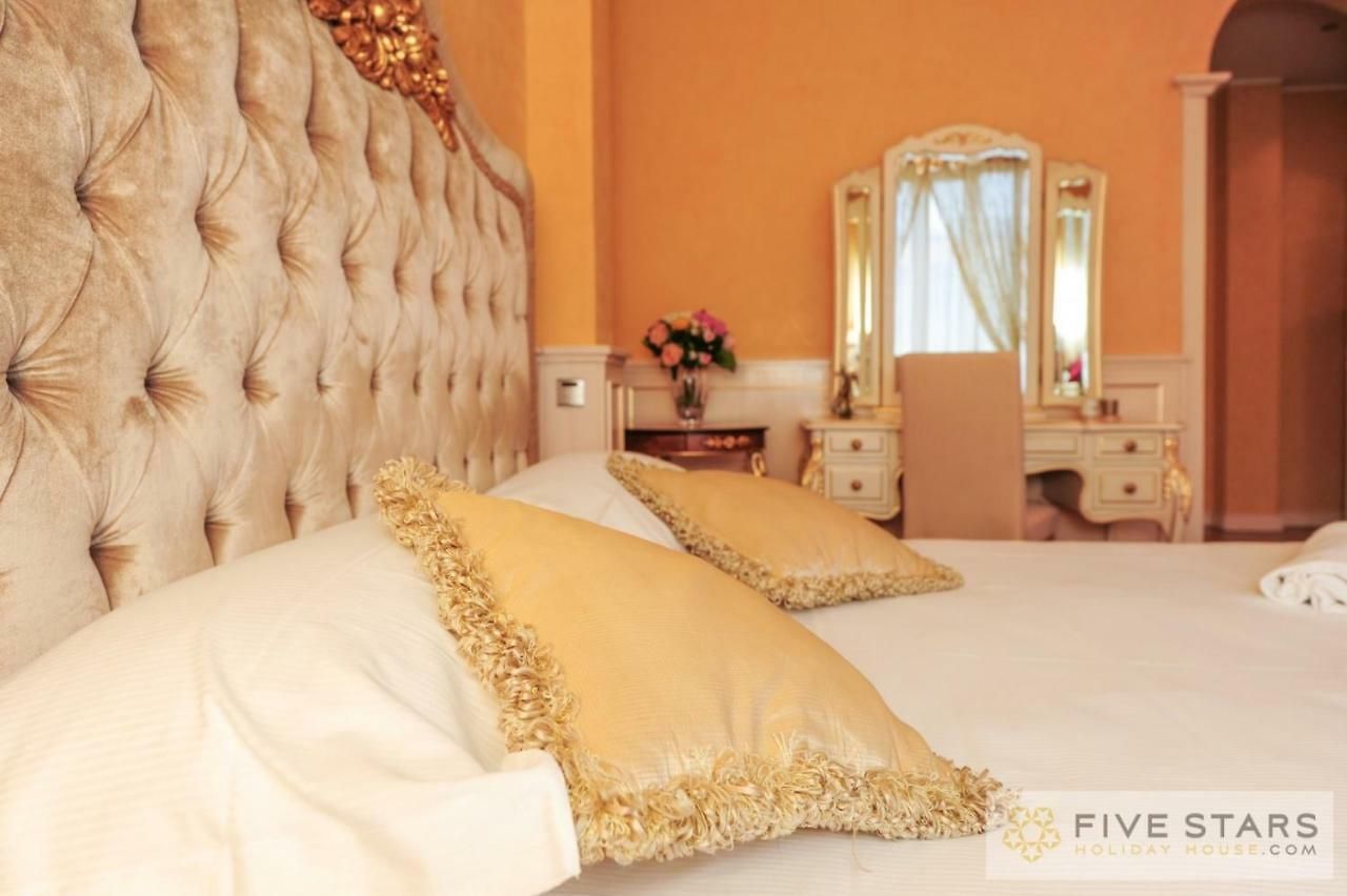 Le Majestic Promenade - Five Stars House Appartement *