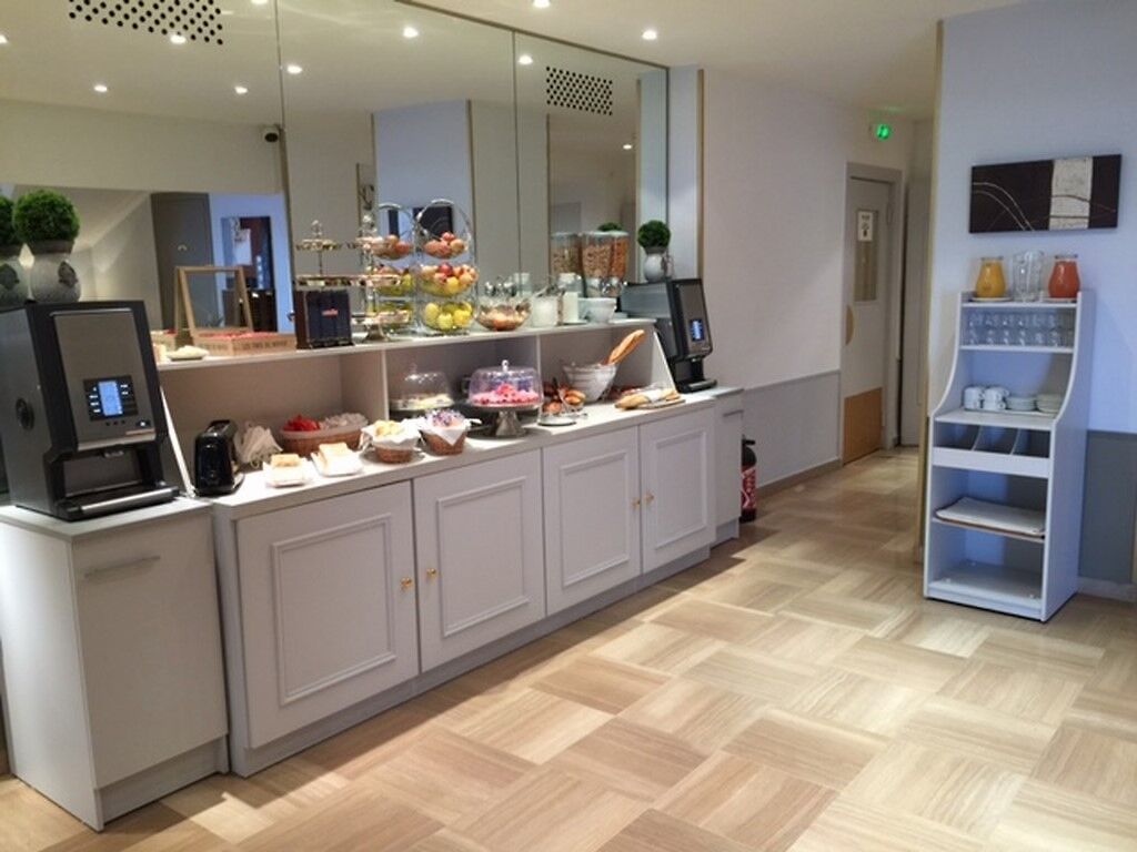 Ambassador, Completely Renovated Hotel Nice