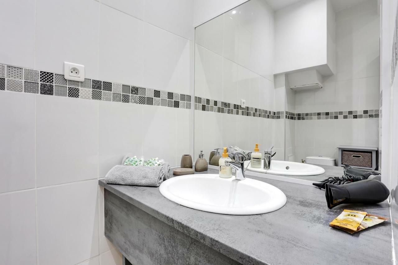Le Philibert - Splendid, 6 Bedrooms, 12p, Renovated, Port, A/c Appartement *