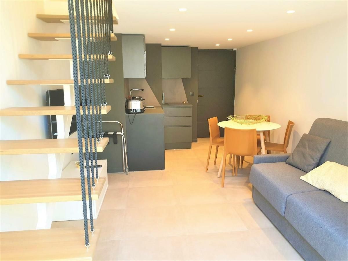 Appartement Duplex Centre 204 *