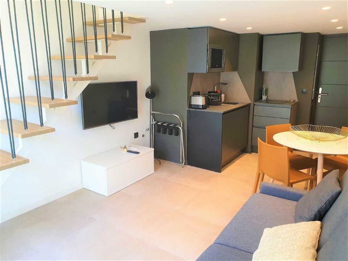 Appartement Duplex Centre 204 *